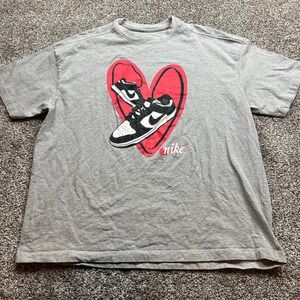 Nike T Shirt Mens Large The Nike Tee Oversized Fit Gray Cotton Graphic heavy